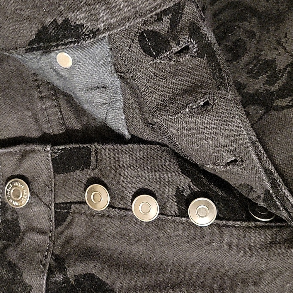Monogrammed Wild Fable High RiseStraightEasy Rigid Denim Floral Black Jeans SZ 8 - Picture 14 of 16